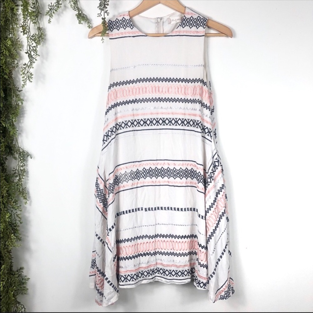 🔥Altar’d State Embroidered Sleeveless Lined Dress